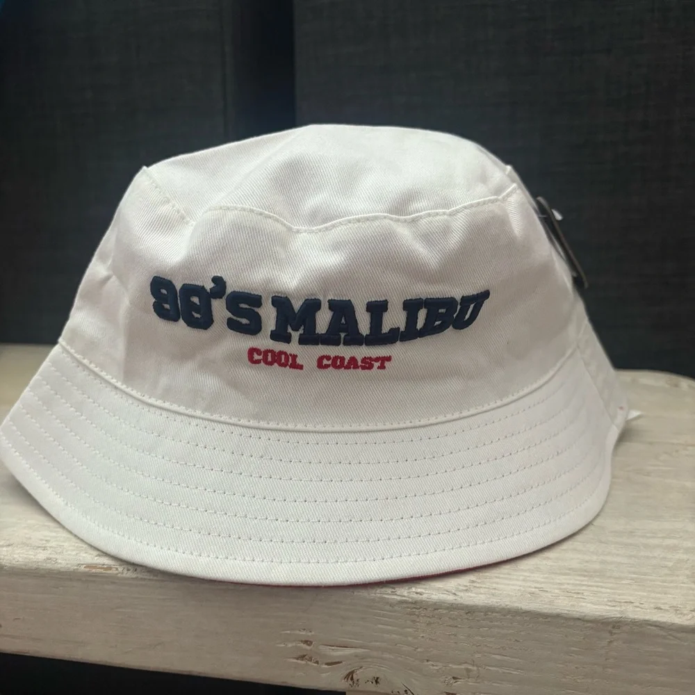 NWT Zara Kids NEW Malibu Reversible Blue, Red and White Bucket Hat Embroidered